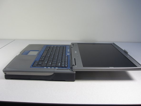 Dell Inspiron 9100 Keyboard Replacement: crwdns2935265:04crwdnd2935265:02crwdnd2935265:03crwdne2935265:0