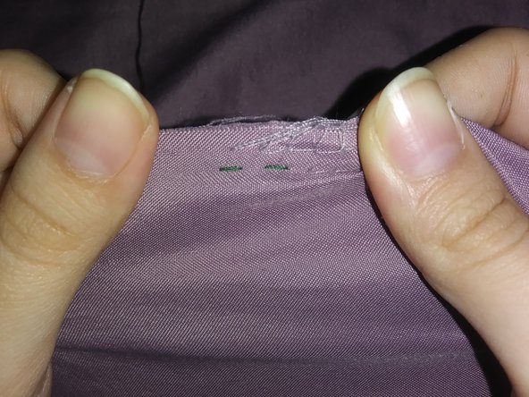 How to Hand Sew A Small Hole in Clothing: crwdns2935265:06crwdnd2935265:03crwdnd2935265:03crwdne2935265:0