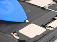 iPhone 16e Battery Replacement