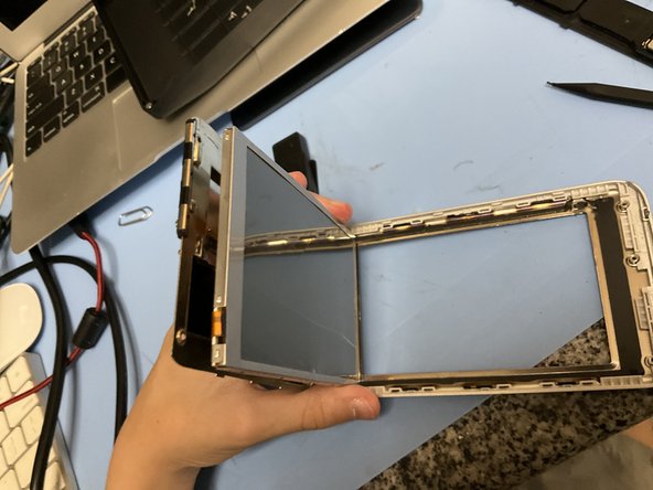 nokia N810 Teardown, Remove the display and you are done!: crwdns2935265:09crwdnd2935265:02crwdnd2935265:03crwdne2935265:0