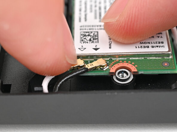 Framework Laptop 13 Pro Mainboard Replacement, Reconnect the Wi-Fi module: step 32, image 3 of 3