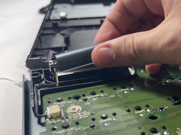 Logitech G915 TKL Volume Wheel Replacement: crwdns2935265:04crwdnd2935265:02crwdnd2935265:02crwdne2935265:0