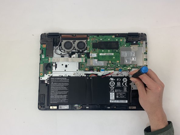 Acer Aspire R R5-471T-51UN SSD Replacement: crwdns2935265:03crwdnd2935265:02crwdnd2935265:02crwdne2935265:0