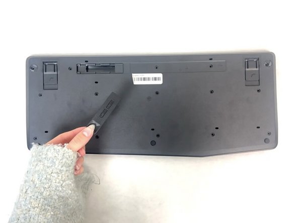 Logitech K345 Battery Replacement: crwdns2935265:02crwdnd2935265:03crwdnd2935265:03crwdne2935265:0