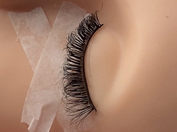 Eyelash Extensions Replacement: crwdns2935265:010crwdnd2935265:02crwdnd2935265:02crwdne2935265:0