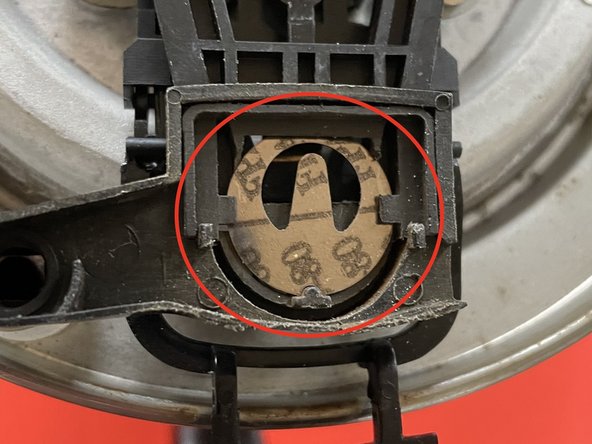 Hario V60 Drip Kettle "Buono" Bimetallic strip Replacement, Replacing the strip: crwdns2935265:04crwdnd2935265:02crwdnd2935265:02crwdne2935265:0