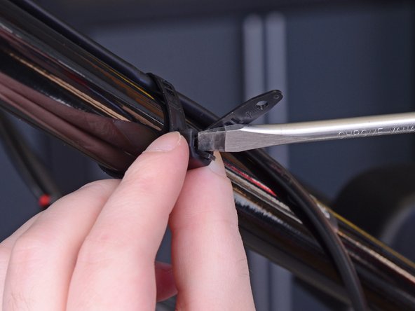 Honda FC600 Tiller Throttle Cable Replacement, Throttle Cable: crwdns2935265:017crwdnd2935265:02crwdnd2935265:03crwdne2935265:0