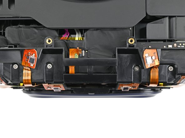 HTC Vive Pro 2 Sensor Array Replacement, Remove the sensor array screws: crwdns2935265:024crwdnd2935265:02crwdnd2935265:02crwdne2935265:0