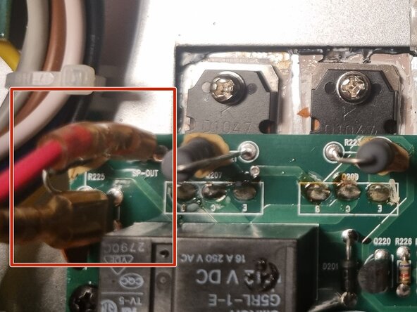 Disassembling REL T3 Main Amplifier, Disconnect the driver: step 2, image 2 of 2
