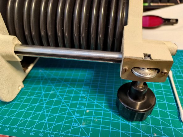 Meopta Opemus 5 Disassembly and Cleaning (ft. Anaret 4.5/80), Focusing bellows: step 2, image 3 of 3