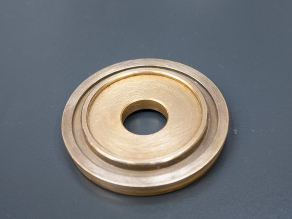 Tune-up A Rancilio Silvia Espresso Machine, Insert New Grouphead Gasket: crwdns2935265:010crwdnd2935265:03crwdnd2935265:03crwdne2935265:0