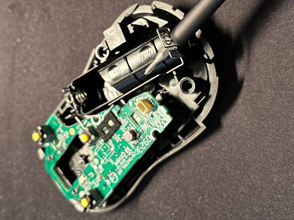 Logitech Signature M650 Teardown: crwdns2935265:06crwdnd2935265:03crwdnd2935265:03crwdne2935265:0