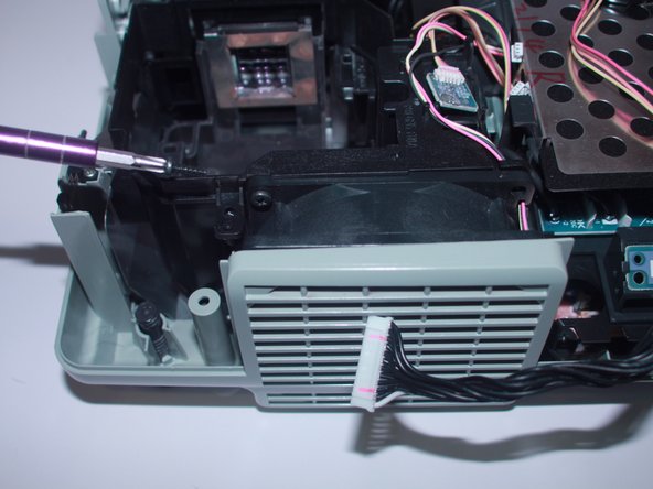 Epson PowerLite  822 Plus Exhaust Fan Replacement, Projector Lens: crwdns2935265:010crwdnd2935265:03crwdnd2935265:03crwdne2935265:0