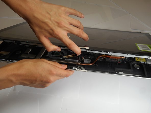 Sony Vaio Tap 21 SVT212A11L Battery Replacement: crwdns2935265:05crwdnd2935265:02crwdnd2935265:03crwdne2935265:0