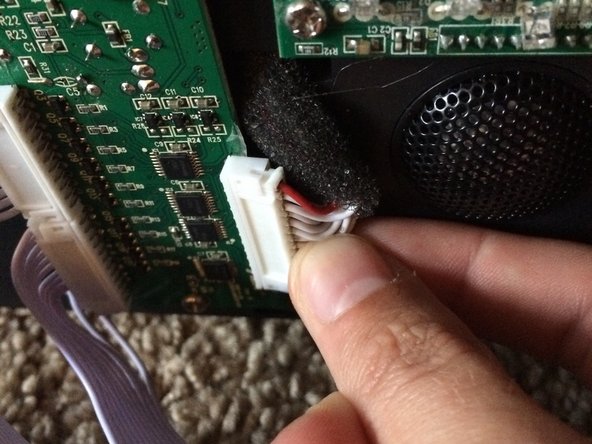 Repairing Vizio VHT 510 Sound Bar Volume Indicator LED: crwdns2935265:03crwdnd2935265:02crwdnd2935265:03crwdne2935265:0