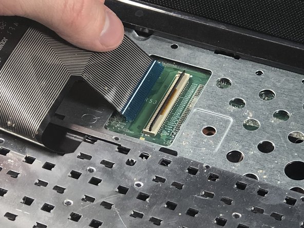 HP Pavilion g7-2023cl Upper Case Assembly Replacement: crwdns2935265:018crwdnd2935265:02crwdnd2935265:02crwdne2935265:0