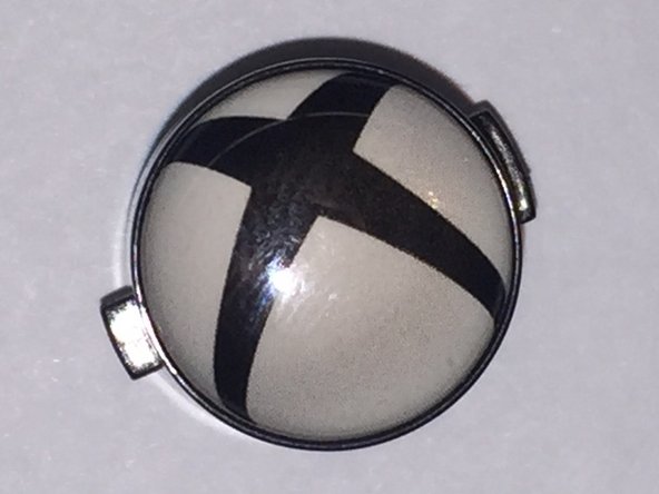 Afterglow Prismatic Wired Controller for Xbox One Teardown, Remove power and mute buttons: crwdns2935265:04crwdnd2935265:02crwdnd2935265:03crwdne2935265:0