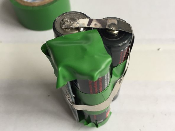 Rollei 6000/6008 Battery LiFePO4 Replacement, Soldering B2- on the PCB: crwdns2935265:018crwdnd2935265:02crwdnd2935265:03crwdne2935265:0