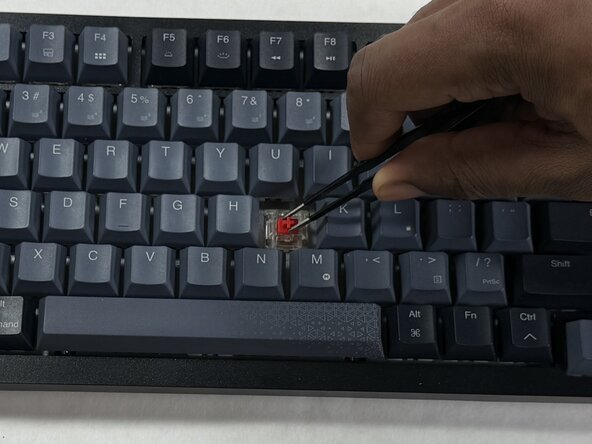 Corsair K65 Plus Wireless Key Switch Replacement, Key Switch: step 3, image 1 of 2