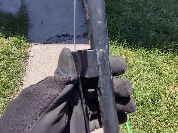 Weed Eater Rotary Lawn Mower Engine Control Cable Replacement: crwdns2935265:010crwdnd2935265:02crwdnd2935265:03crwdne2935265:0