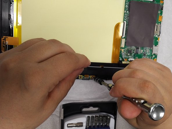 Quantum View 10.1 Keyboard connector solid state board Replacement, Removing the keyboard  solid state board: crwdns2935265:05crwdnd2935265:02crwdnd2935265:03crwdne2935265:0