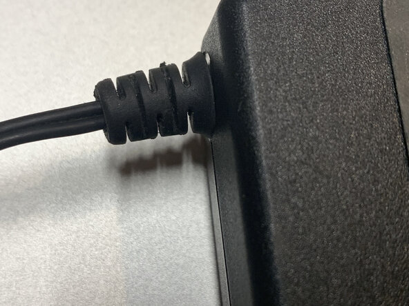 Power Brick Cord Repair, Reassemble the Power Brick: crwdns2935265:06crwdnd2935265:02crwdnd2935265:03crwdne2935265:0