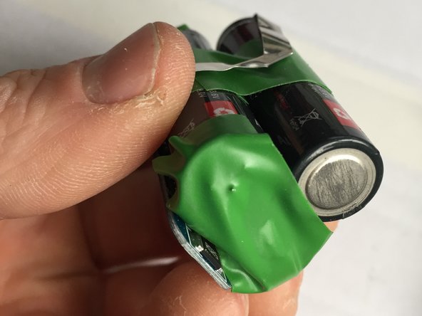 Rollei 6000/6008 Battery LiFePO4 Replacement, Soldering B2- on the PCB: crwdns2935265:018crwdnd2935265:03crwdnd2935265:03crwdne2935265:0