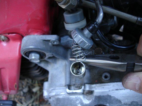 Suzuki FA50 Moped Throttle Cable Teardown: crwdns2935265:05crwdnd2935265:02crwdnd2935265:02crwdne2935265:0