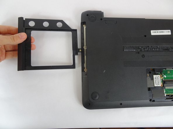 HP 15-f009wm Cooling System Replacement: crwdns2935265:09crwdnd2935265:03crwdnd2935265:03crwdne2935265:0