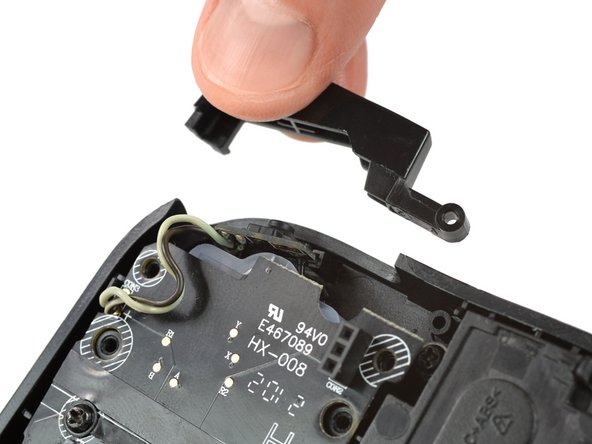 Razer Kishi Bumper Replacement, Remove the bumper: crwdns2935265:012crwdnd2935265:02crwdnd2935265:02crwdne2935265:0