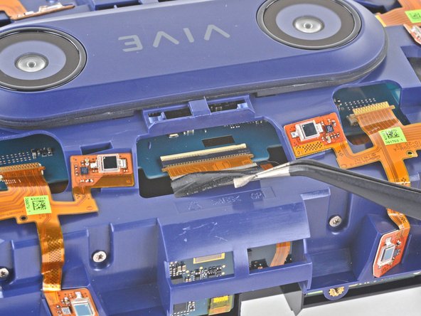 HTC Vive Pro Motherboard Replacement: crwdns2935265:025crwdnd2935265:02crwdnd2935265:02crwdne2935265:0