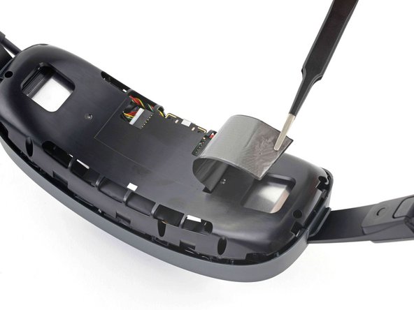 HTC Vive XR Elite Battery Cradle Board Replacement, Peel back the graphite thermal tape: crwdns2935265:011crwdnd2935265:03crwdnd2935265:03crwdne2935265:0