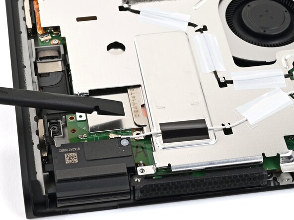 Nintendo Switch 2 Microphone Replacement, Lift the shield plate: crwdns2935265:027crwdnd2935265:01crwdnd2935265:03crwdne2935265:0