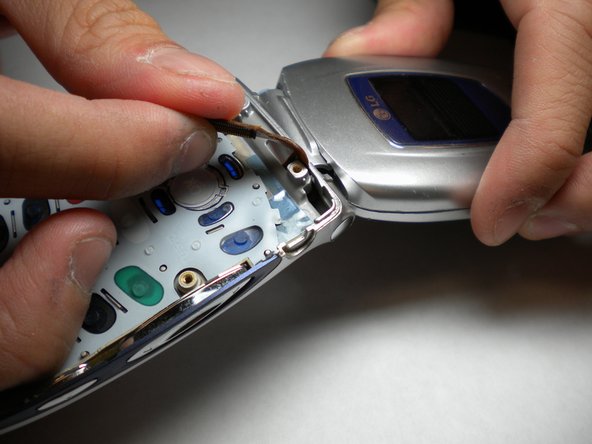 LG VX6000 Screen Replacement: crwdns2935265:010crwdnd2935265:02crwdnd2935265:03crwdne2935265:0