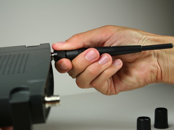 Linksys WRT54G Motherboard Replacement: crwdns2935265:03crwdnd2935265:02crwdnd2935265:03crwdne2935265:0