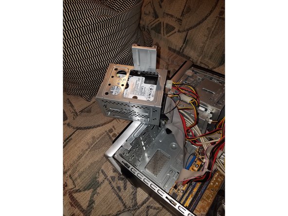 Hp Pavilion A600 Hdd Replacement, Pop out the deck: step 3, image 3 of 3