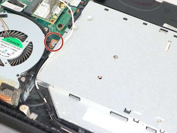 Asus Q551L Repair Motherboard Replacement, Optical Drive (PN UJ8E2): crwdns2935265:05crwdnd2935265:02crwdnd2935265:03crwdne2935265:0