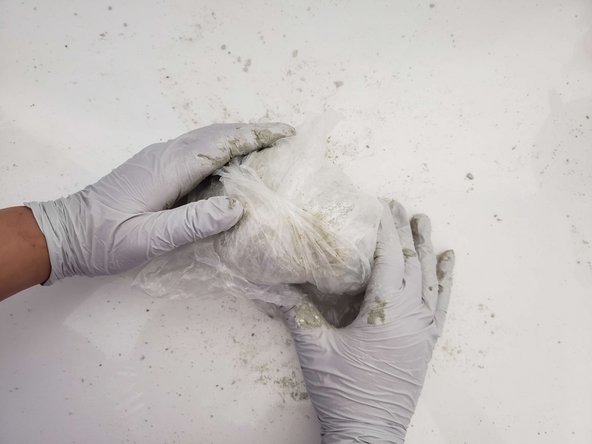 How to Restore Dried Clay: Schritt 11, Bild 2 von 3