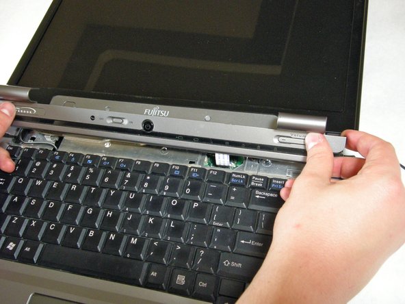 Fujitsu LifeBook N3510 Hinge Cover Replacement: 0 단계, 이미지 2개 중 2개