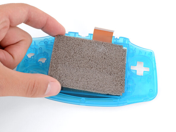 How to Reshell Your Game Boy Advance, Install the screen: crwdns2935265:022crwdnd2935265:01crwdnd2935265:03crwdne2935265:0