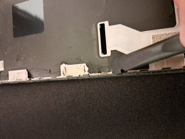 Motorola Moto G Power (2020)/G8 Power Display Replacement, Remove the display: crwdns2935265:011crwdnd2935265:03crwdnd2935265:03crwdne2935265:0