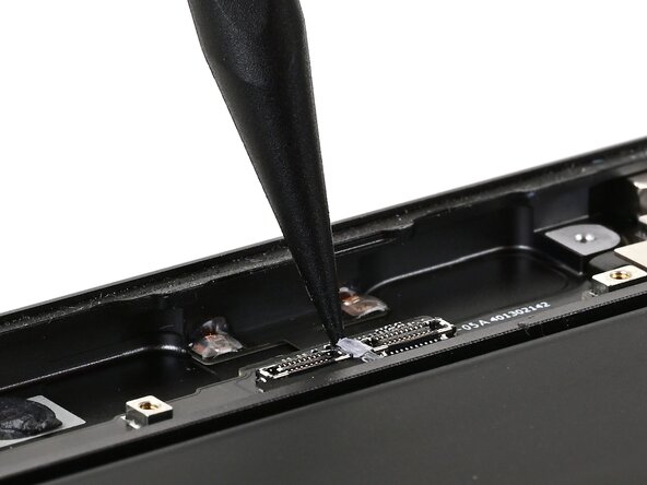 iPad Pro 13" Front Camera Assembly Replacement, Remove residue: passo 34, immagine 1 di 3