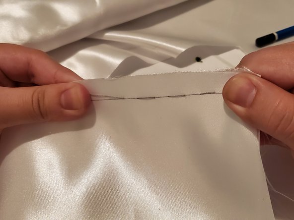 How to Make More Room in Your Skinny Jeans Pockets (Hand Sewn), Stitching the Pocket Extension: step 4, image 3 of 3
