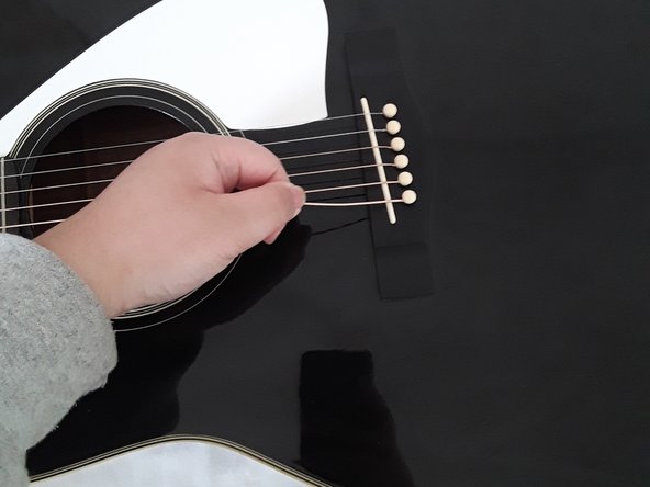 Yamaha FG-425 Guitar String Replacement: crwdns2935265:04crwdnd2935265:03crwdnd2935265:03crwdne2935265:0