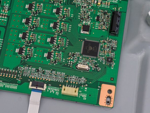 Changhong UD42YC5500UA 4K 42" LED LCD TV Teardown, Internal Boards 4: crwdns2935265:05crwdnd2935265:03crwdnd2935265:03crwdne2935265:0
