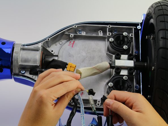 Hover-1 Titan Wheel and Motor Replacement: crwdns2935265:014crwdnd2935265:03crwdnd2935265:03crwdne2935265:0