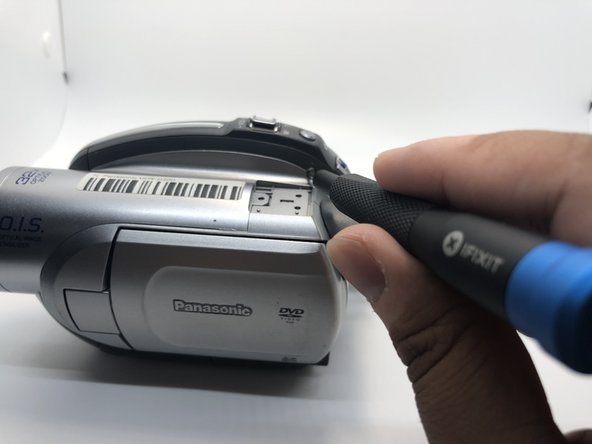 Panasonic VDR-D220 DVD AV and Micro USB Data Ports Replacement: crwdns2935265:03crwdnd2935265:02crwdnd2935265:02crwdne2935265:0