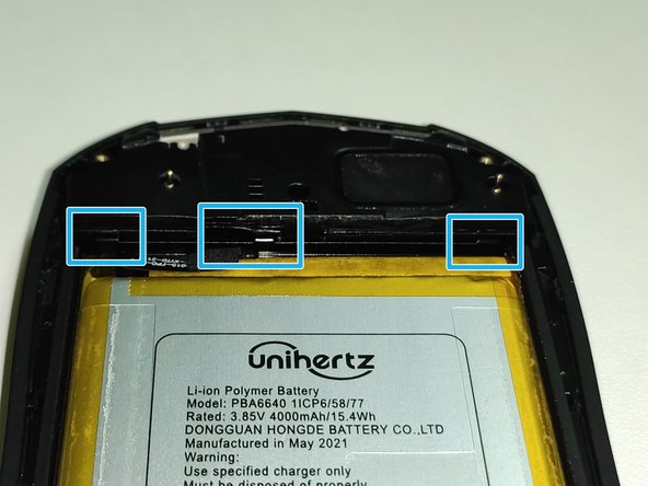 Unihut Titan Pocket Keyboard Disassembly Guide, Bottom part disassembly: étape 4, image 2 de 3