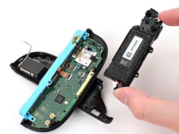 Joy-Con 2 (Left) Joystick Replacement, Install the midframe: crwdns2935265:040crwdnd2935265:01crwdnd2935265:02crwdne2935265:0