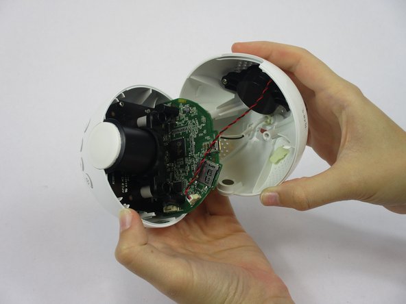 D-Link DCS-825L LED Light Cover Replacement: crwdns2935265:05crwdnd2935265:03crwdnd2935265:03crwdne2935265:0